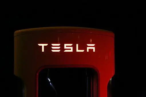 Tesla-Powerwall--Tesla-Powerwall-400097-image